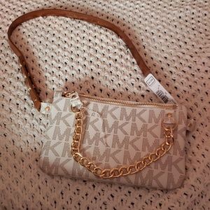 Michael Kors Belt Funny Pack